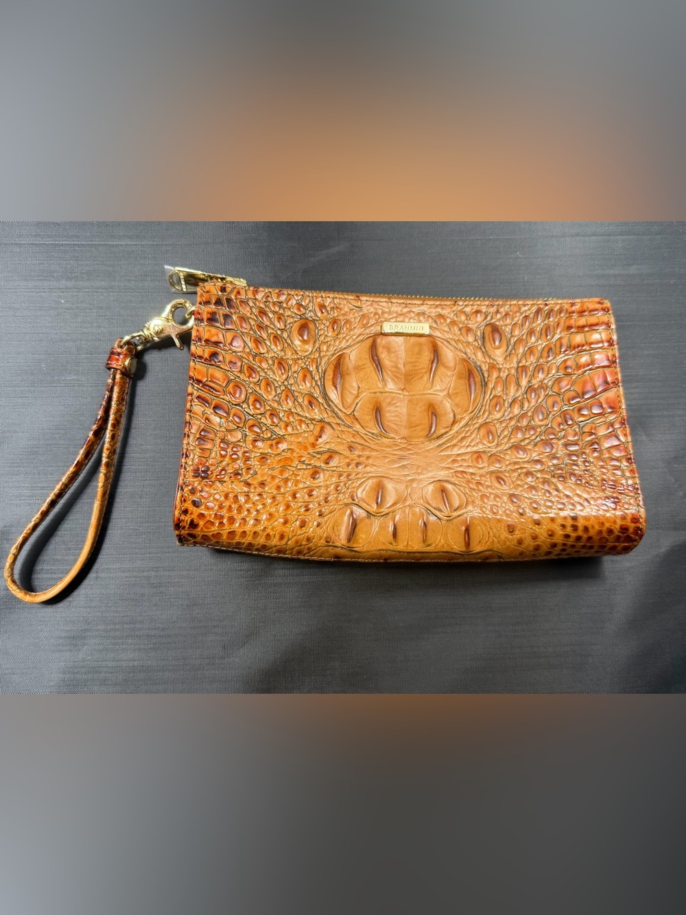 NWOT Clutch BRAHMIN Daisy Croc Embossed Leather Wristlet Pouch Pecan Tan Bag